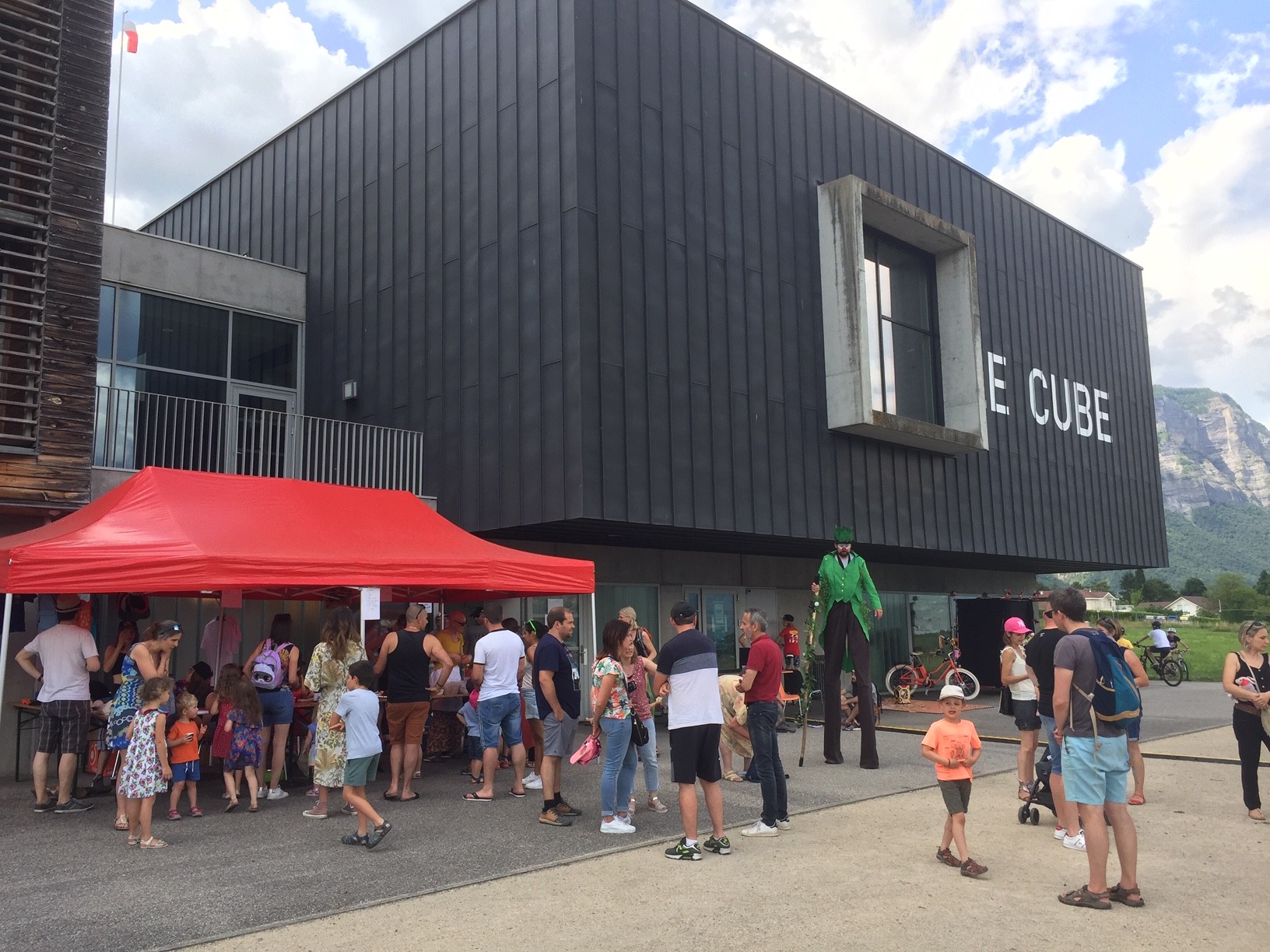 Fête du Cirq'Hop 2023 au Cube (14)